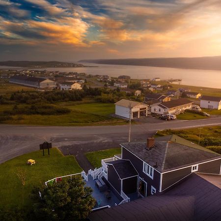 Edge Of The Avalon Inn Trepassey Exterior foto